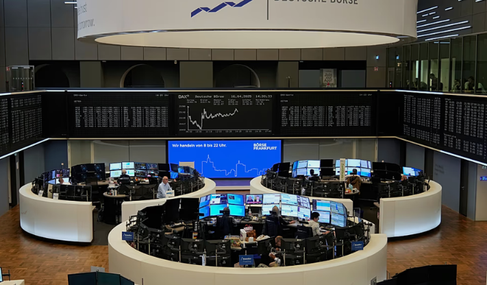 European markets fall, gold rises as US threatens Greenland tariffs