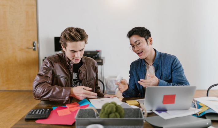 UK Business & Lifestyle Trends Investors Should Know in 2026