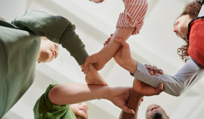 How to Build Stronger, More Supportive Relationships at Work