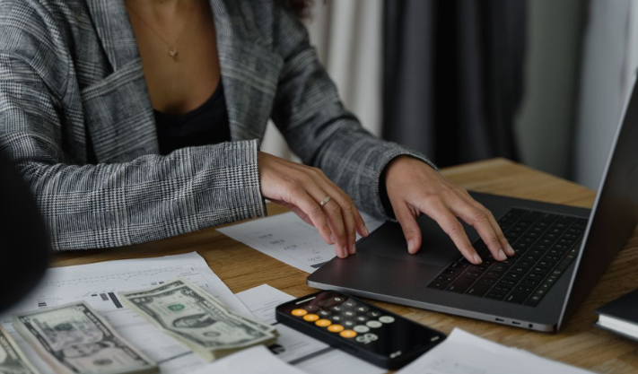 How to Choose the Best Accounting Software for Your Business